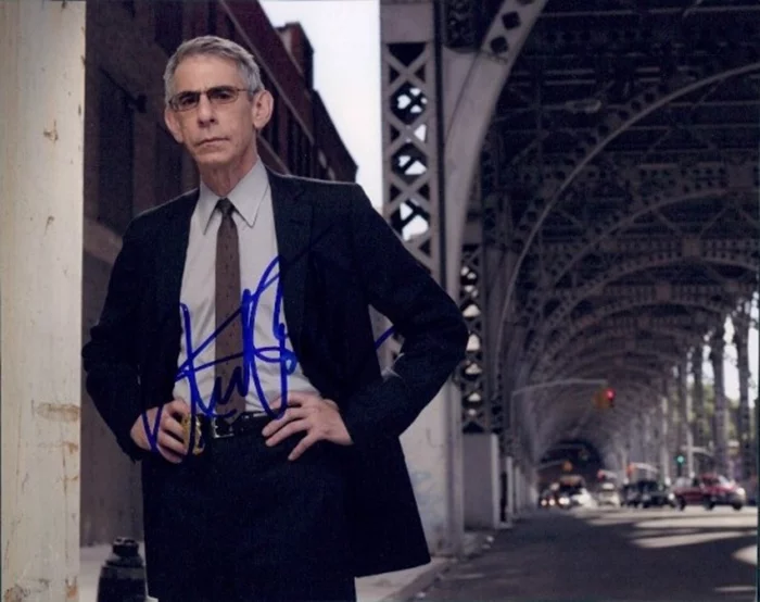 Richard Belzer autograph