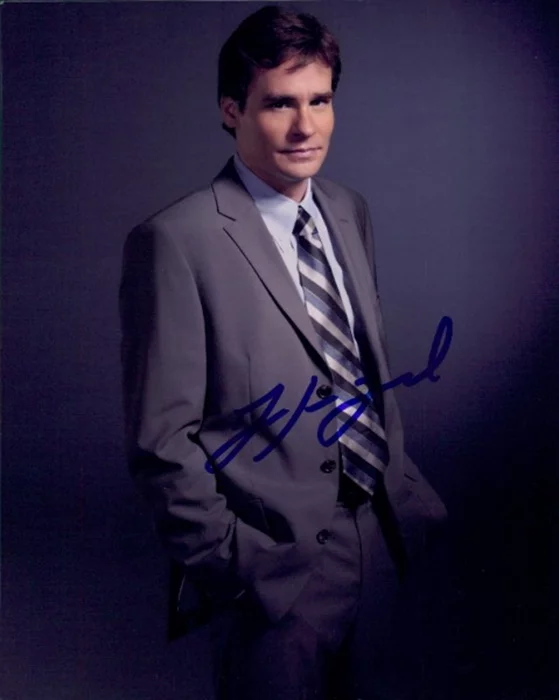 Robert Sean Leonard autograph