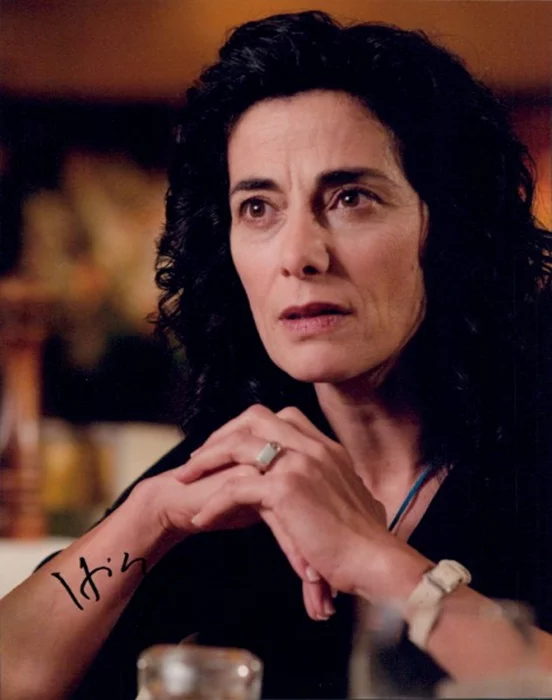 Hiam Abbass autograph