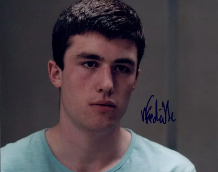 James  Frecheville autograph