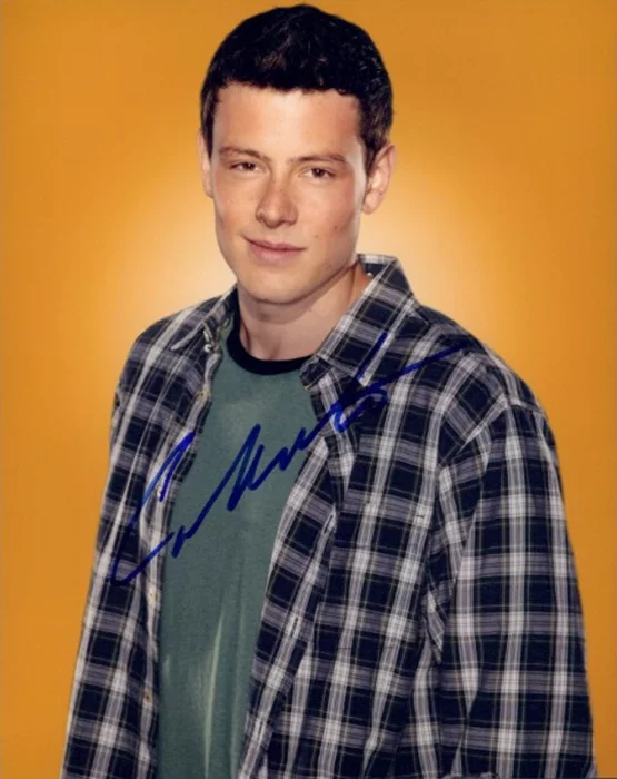 Cory Monteith autograph