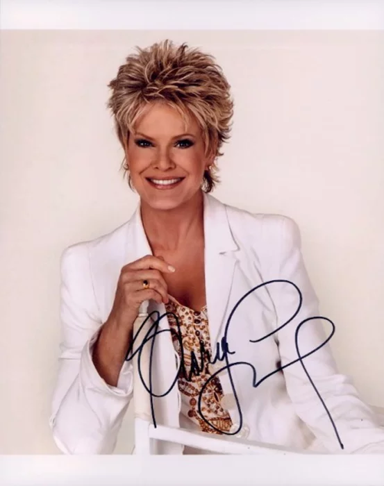 Gloria Loring autograph