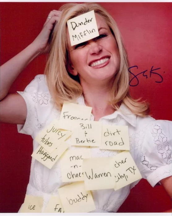 Angela Kinsey autograph