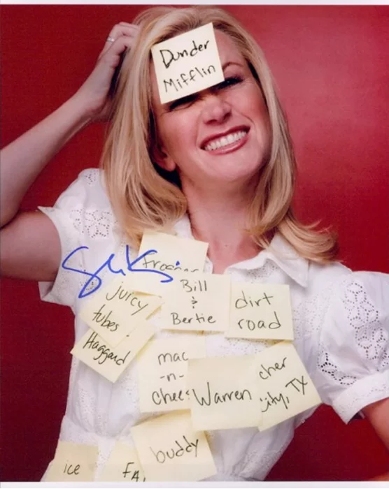 Angela Kinsey autograph