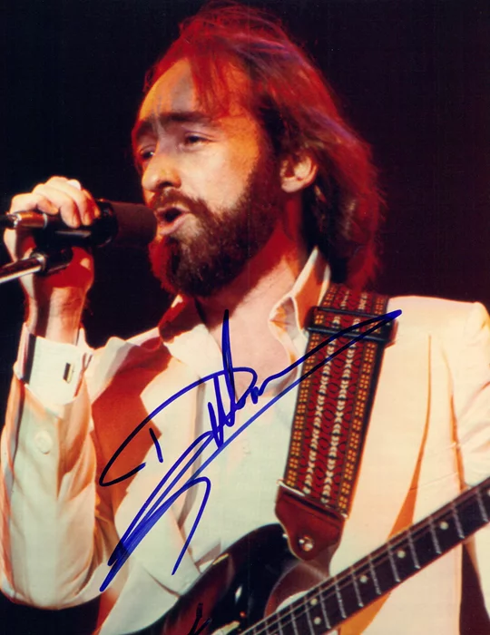 Dave Mason autograph