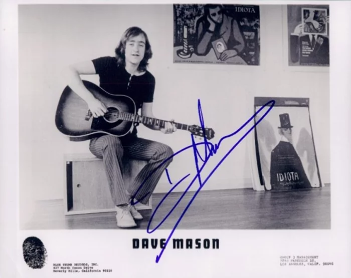 Dave Mason autograph