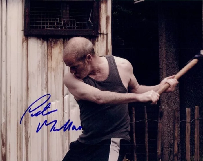 Peter Mullan autograph