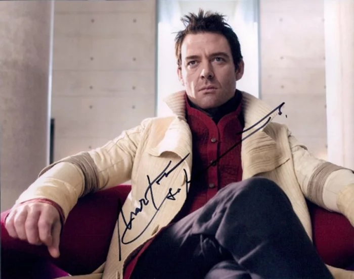 Marton Csokas autograph