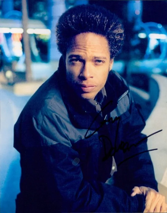 Gary Dourdan autograph