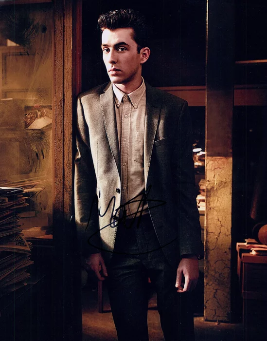 Matthew Beard autograph