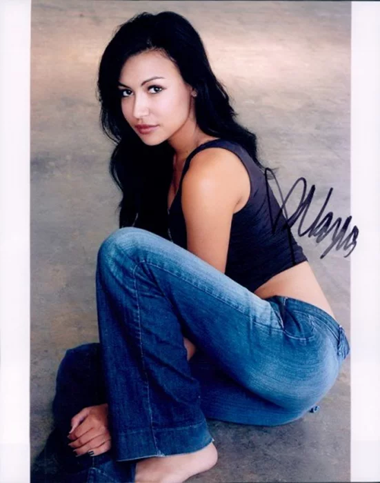 Naya Rivera autograph