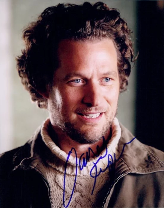 James Tupper autograph