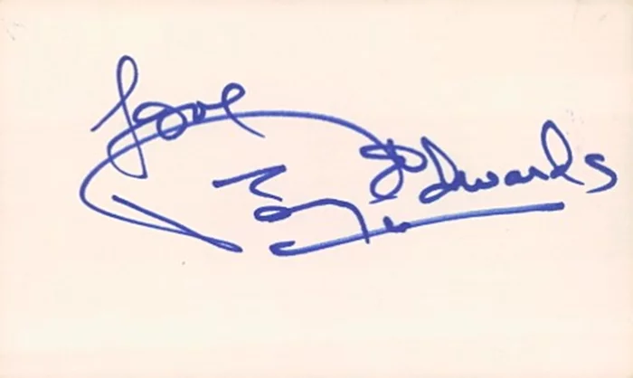 Penny Edwards autograph