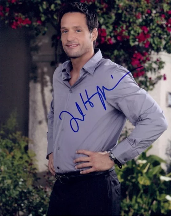 Josh Hopkins autograph