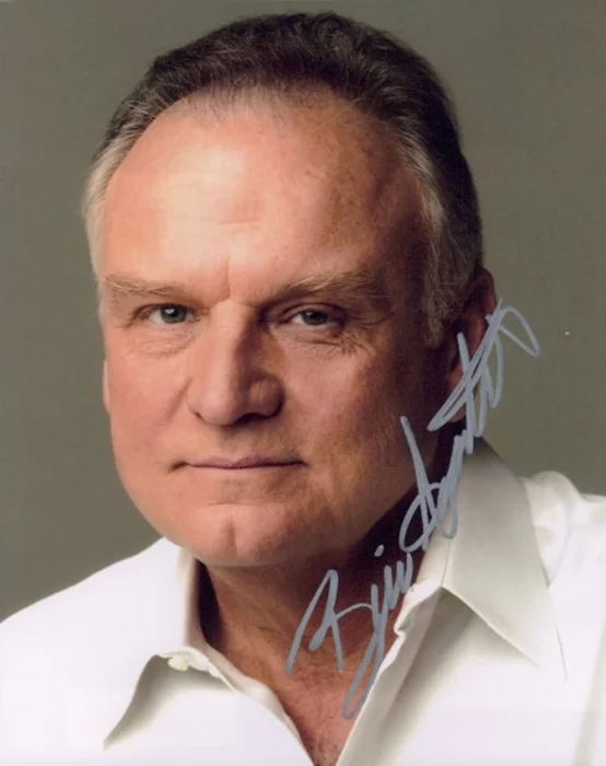 Bill Smitrovich autograph