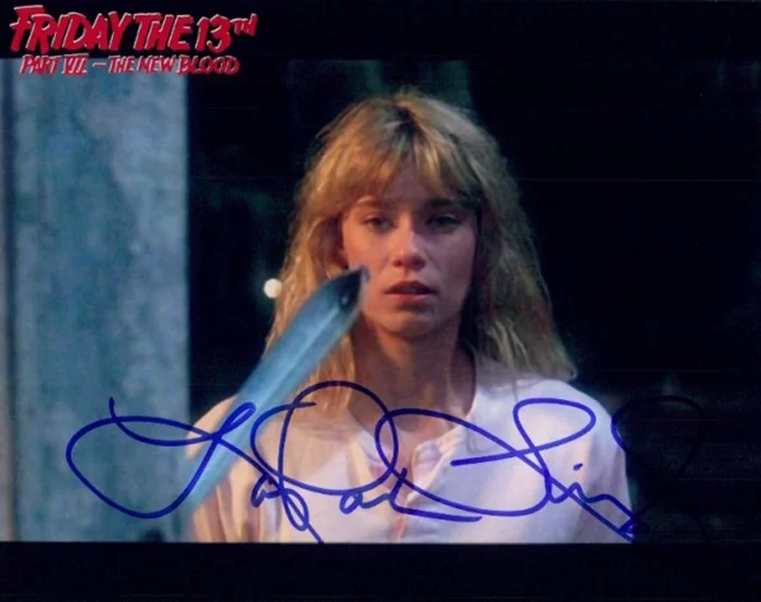 Lar Park-Lincoln autograph