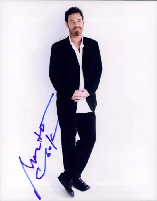 Marton Csokas autograph