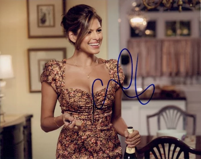 Eva Mendes autograph