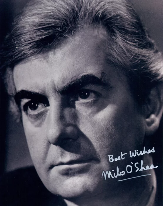 Milo O'Shea autograph