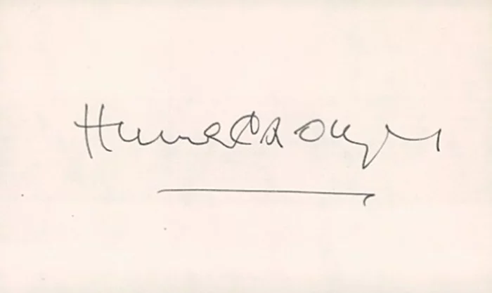 Hume Cronyn autograph