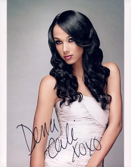 Dena Cali autograph