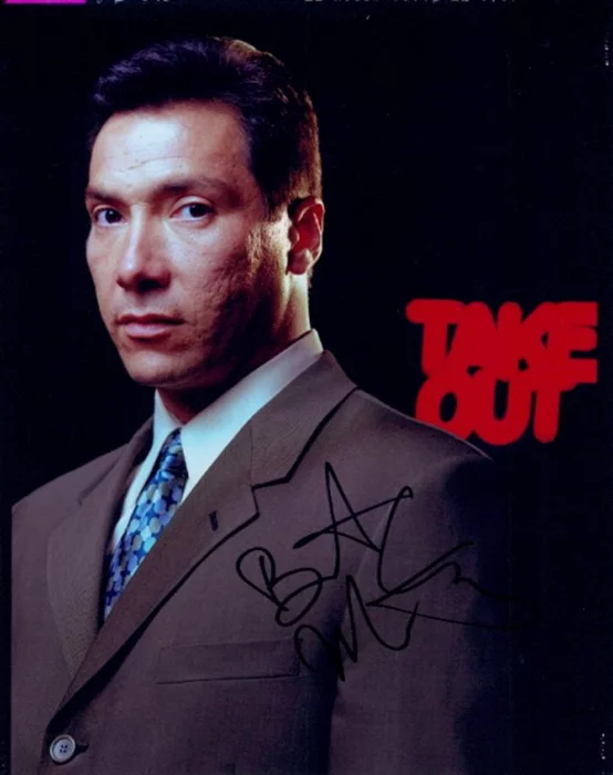 Benito Martinez autograph