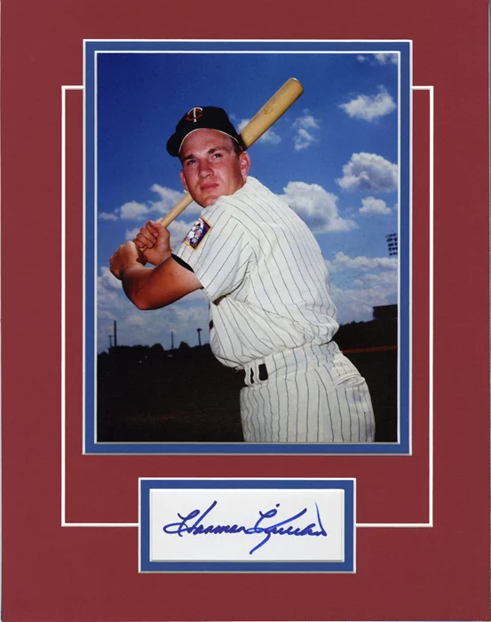 Harmon Killebrew autograph