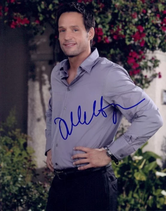 Josh Hopkins autograph