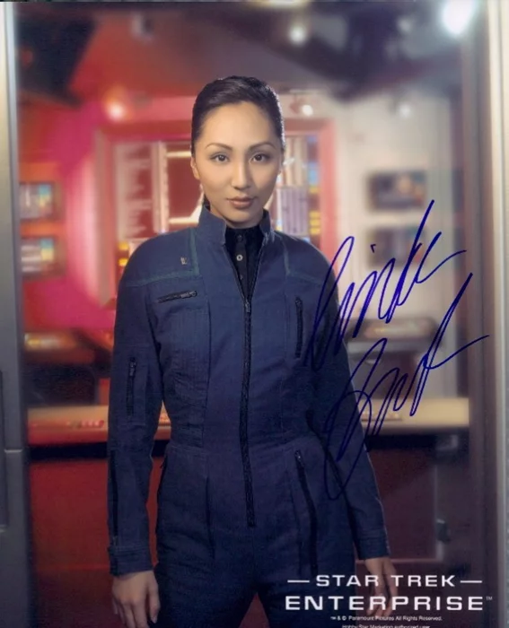 Linda Park autograph