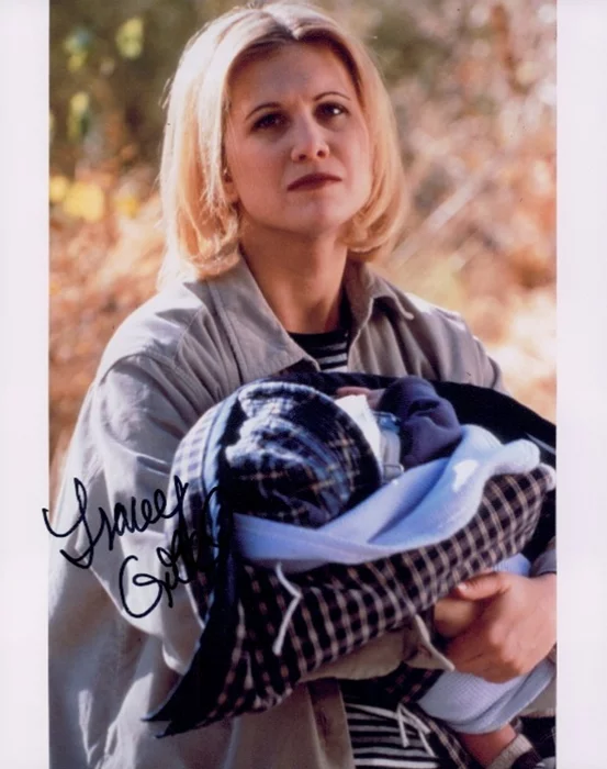 Tracey Gold autograph