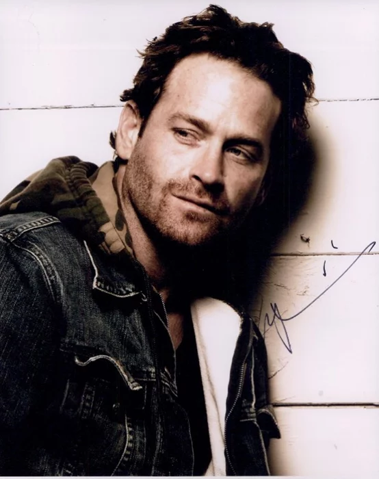Max Martini autograph