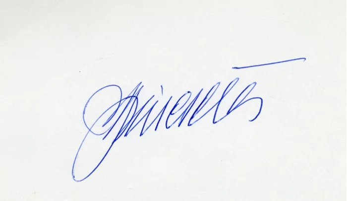 Simon Wiesenthal autograph