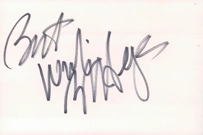 Robert Hegyes autograph
