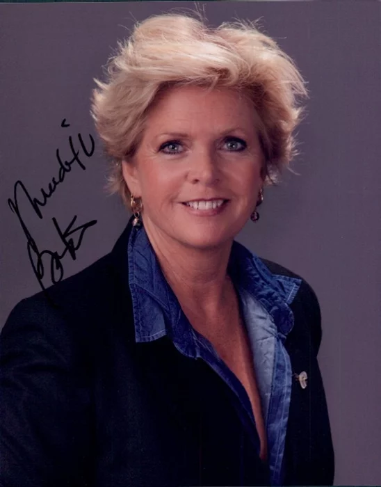 Meredith Baxter autograph