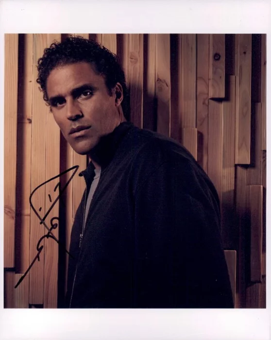 Rick Fox autograph