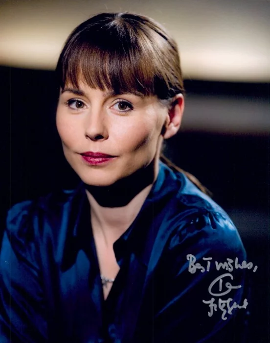 Tara Fitzgerald autograph