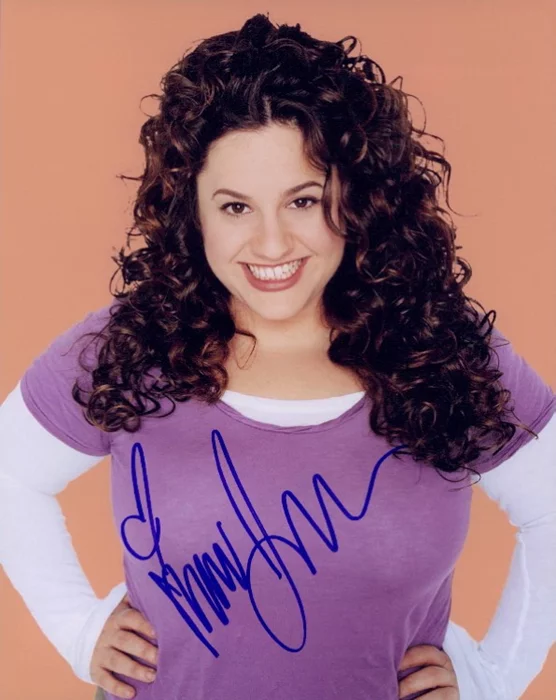 Marissa Jaret Winokur autograph