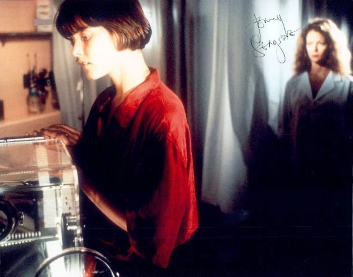 Jenny Seagrove autograph