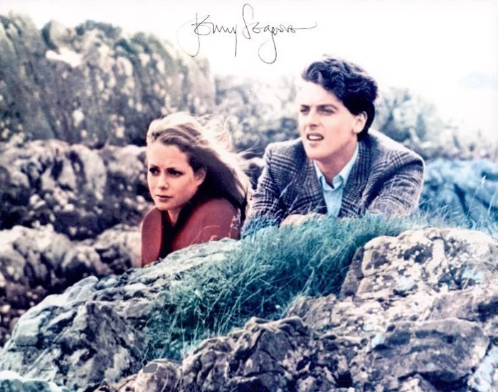 Jenny Seagrove autograph