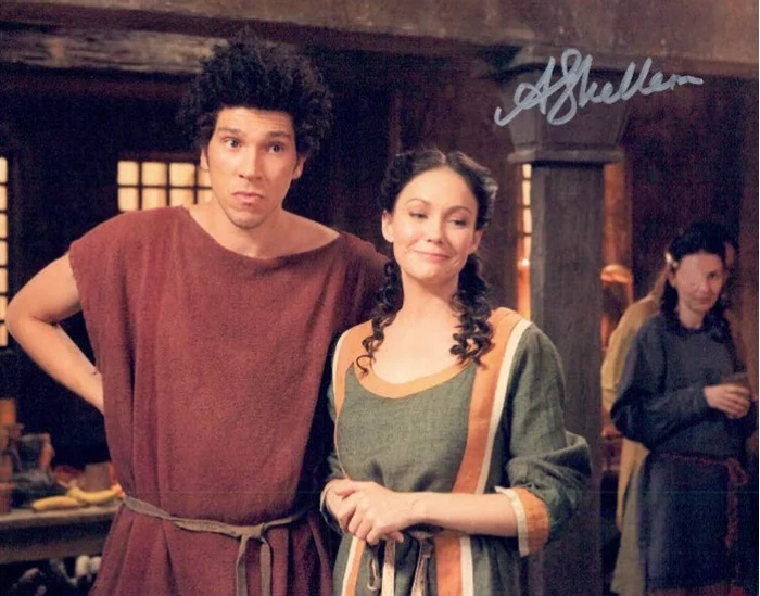Anna Skellern autograph