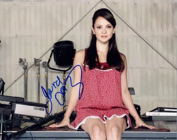 Laura Ortiz autograph