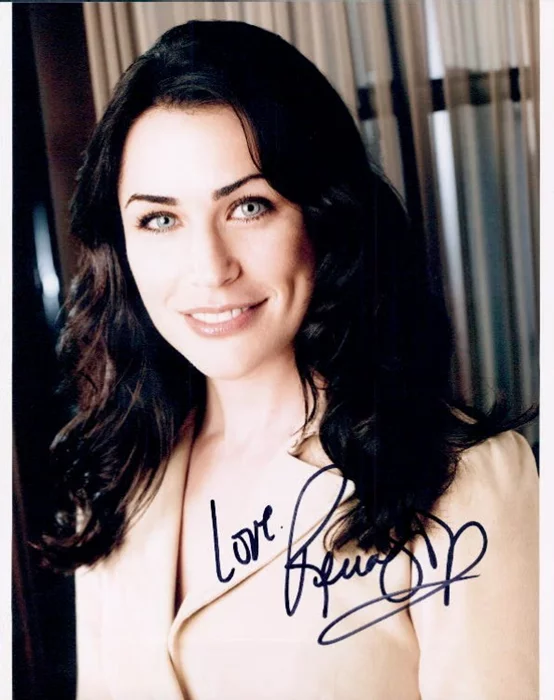 Rena Sofer autograph