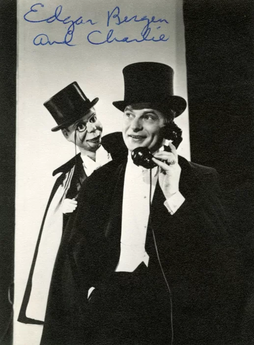 Edgar Bergen autograph