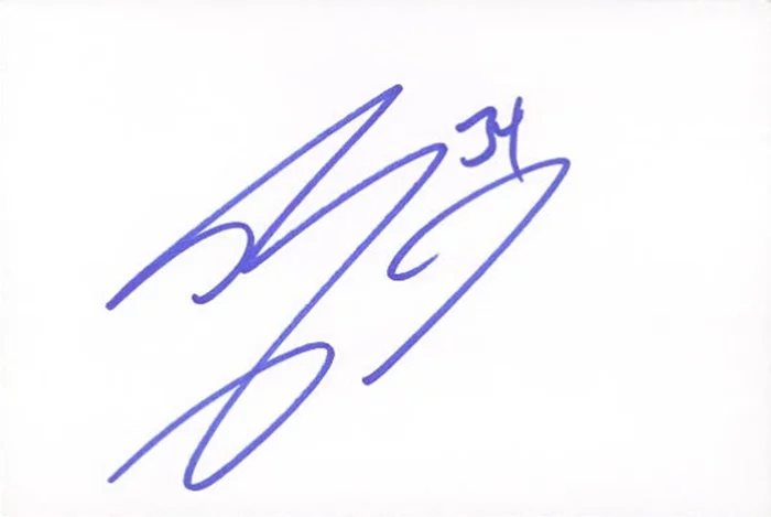 Shaquille O'Neal autograph