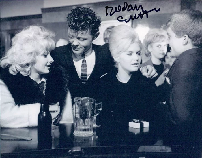 Dudley Sutton autograph