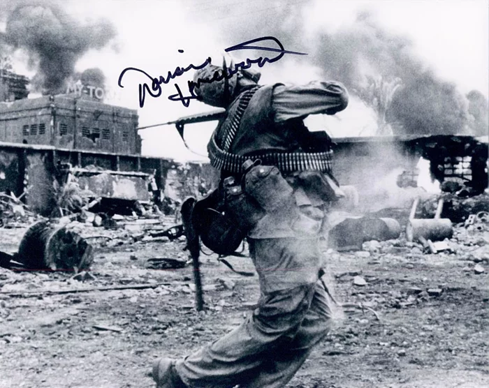 Dorian Harewood autograph