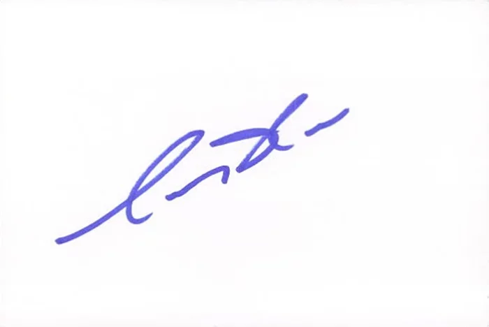 Amaury Nolasco autograph