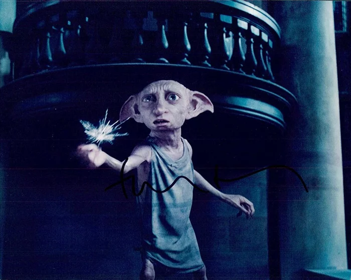 Toby Jones autograph