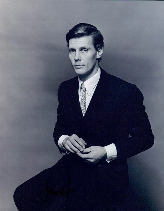 James Fox autograph