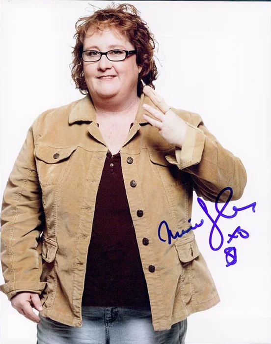 Maile Flanagan autograph